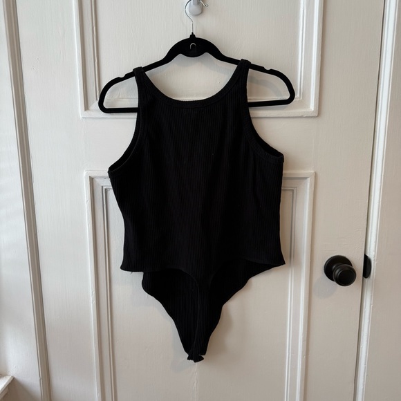 Good American bodysuit - Picture 3 of 4